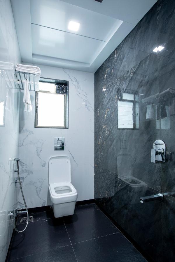 Megh Residency Navi Mumbai Hotel Exterior photo